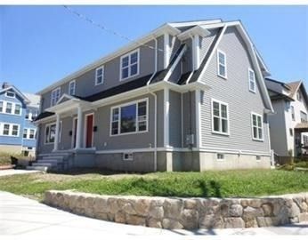 Exterior, Facade, American Craftsman