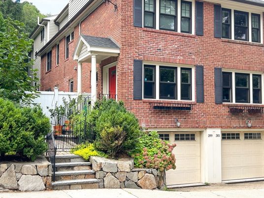 Attached, Exterior, Facade, Brick Facade, Rowhouse