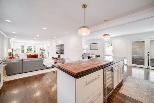 Dining room, Interior, Kitchen, Living room, Pendant Lights, Recessed Lighting, Wood Texture Flooring