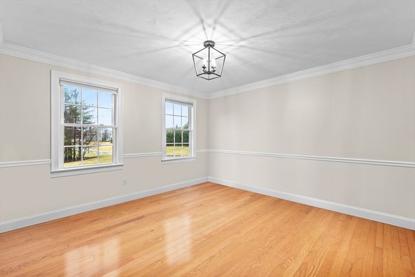 Empty room, Interior, Pendant Lights, Wood Texture Flooring