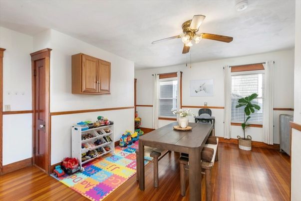 Dining room, Interior, Wood Texture Flooring