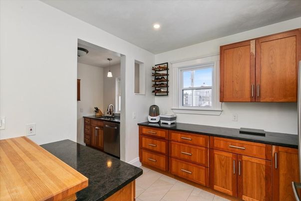 Interior, Kitchen, Pendant Lights, Recessed Lighting