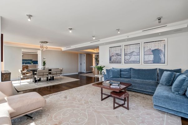 Dining room, Interior, Living room, Recessed Lighting, Wood Texture Flooring