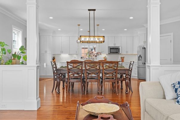Dining room, Interior, Kitchen, Pendant Lights, Recessed Lighting, Wood Texture Flooring