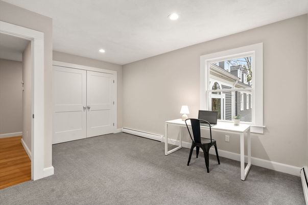 Home Office, Interior, Recessed Lighting, Wood Texture Flooring