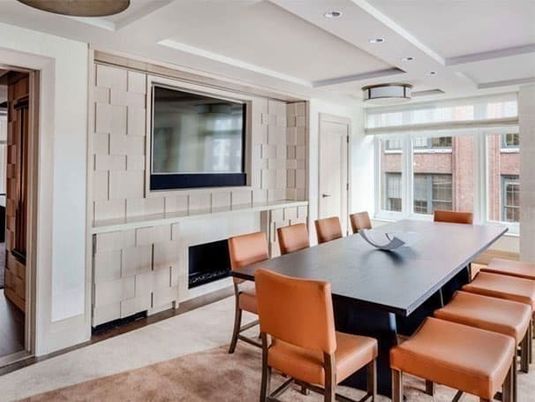 Dining room, Interior, Recessed Lighting