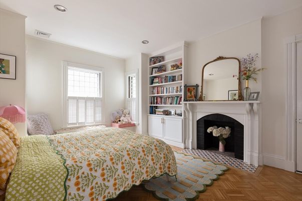 Bedroom, Fireplace, Interior, Recessed Lighting, Wood Texture Flooring