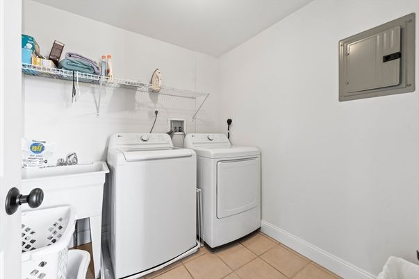 Interior, Washer