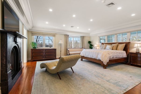 Bedroom, Fireplace, Interior, Recessed Lighting, Wood Texture Flooring