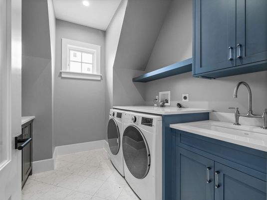 Interior, Marble, Recessed Lighting, Washer