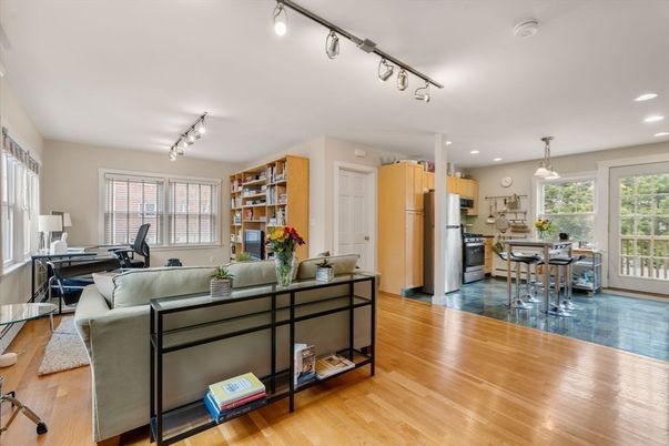 Interior, Kitchen, Living room, Pendant Lights, Recessed Lighting, Stainless Steel Appliances, Wood Texture Flooring