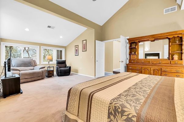 Bedroom, Interior, Recessed Lighting