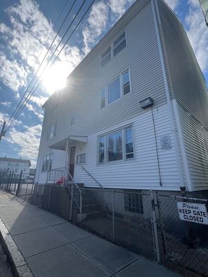 Exterior, Facade, None