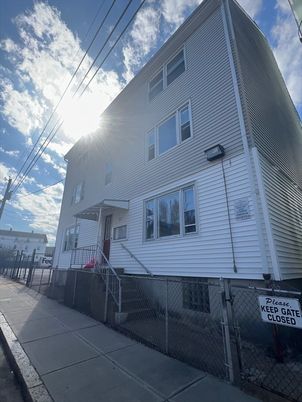 Exterior, Facade, None