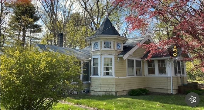 Exterior, Facade, Queen Anne Victorian