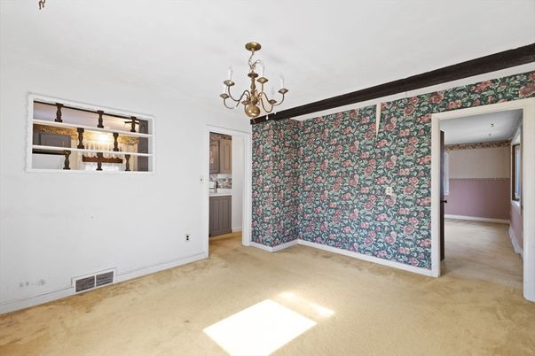 Chandelier, Empty room, Interior