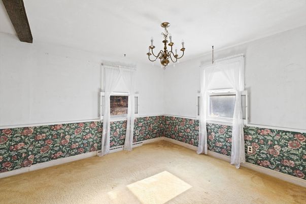 Chandelier, Empty room, Interior