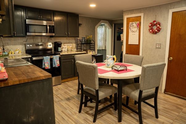 Dining room, Interior, Kitchen, Recessed Lighting, Wood Texture Flooring