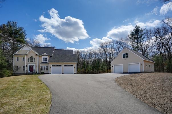 Attached, Detached Garage, Exterior, Facade, Farmhouse