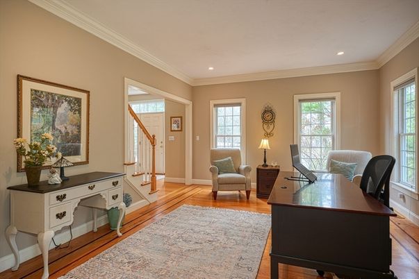 Home Office, Interior, Recessed Lighting, Wood Texture Flooring