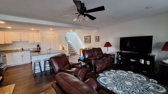 Interior, Kitchen, Living room, Recessed Lighting, Wood Texture Flooring