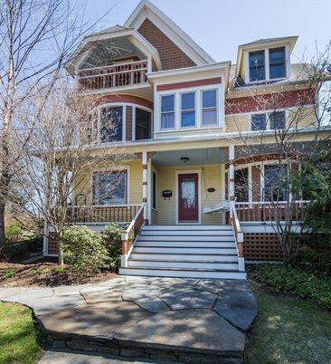 Exterior, Facade, Queen Anne Victorian