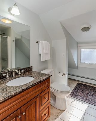 Bathroom, Dual Sink Vanities, Interior