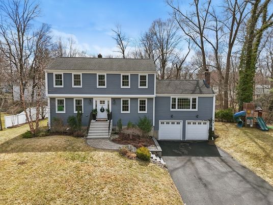 Attached, Backyard, Exterior, Facade, Playground, Georgian