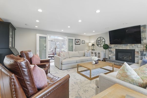 Fireplace, Interior, Living room, Recessed Lighting