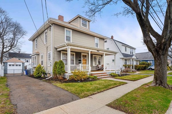 Detached Garage, Exterior, Facade, American Foursquare