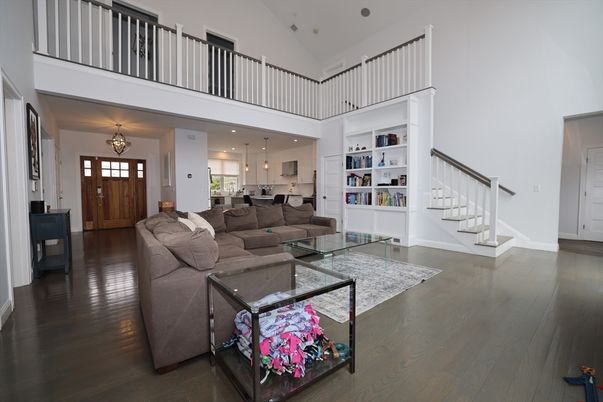 Interior, Kitchen, Living room, Pendant Lights, Recessed Lighting, Wood Texture Flooring