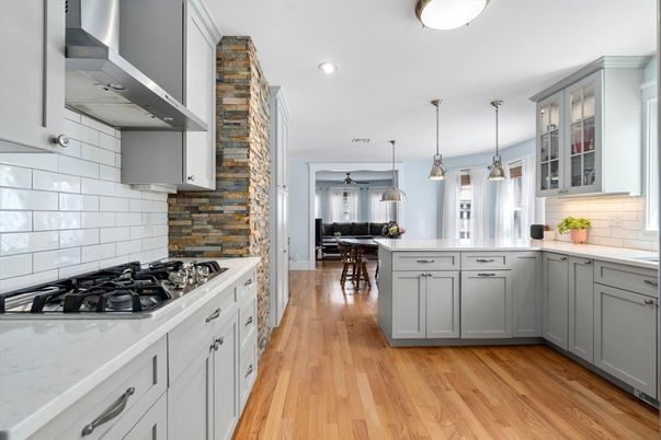 Interior, Kitchen, Pendant Lights, Recessed Lighting, Wood Texture Flooring