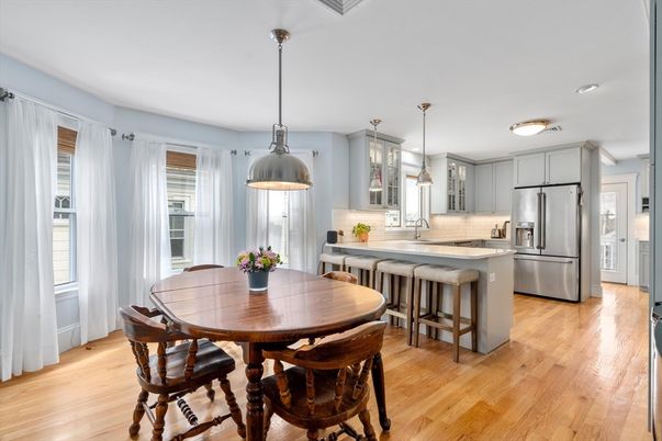 Dining room, Interior, Kitchen, Pendant Lights, Stainless Steel Appliances, Wood Texture Flooring