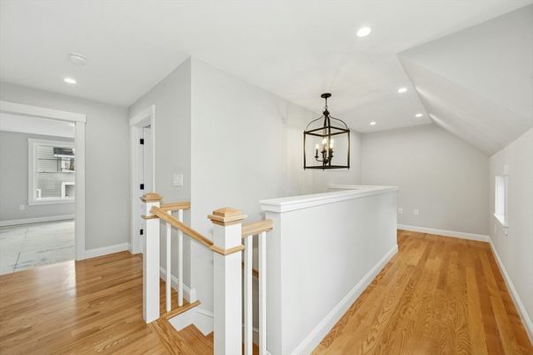 Interior, Pendant Lights, Recessed Lighting, Wood Texture Flooring