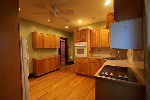 Interior, Kitchen, Recessed Lighting, Wood Texture Flooring