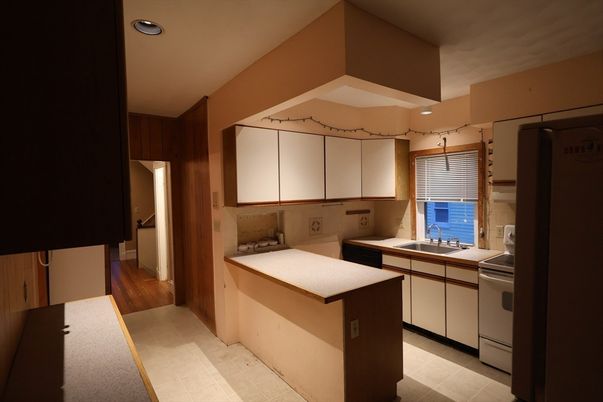 Interior, Kitchen, Recessed Lighting, Wood Texture Flooring