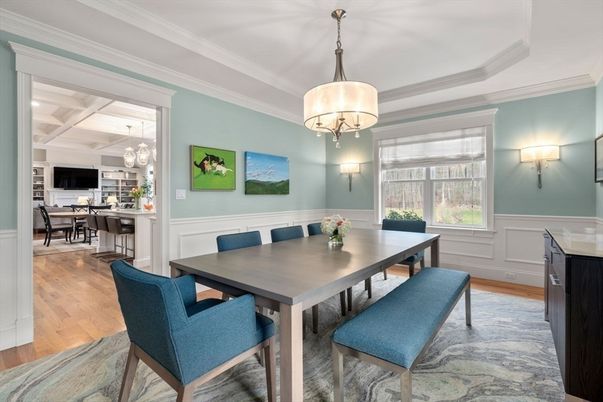Chandelier, Dining room, Interior, Pendant Lights, Wood Texture Flooring