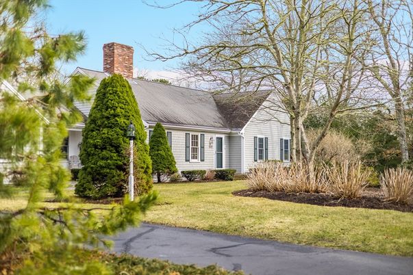Exterior, Facade, Cape Cod