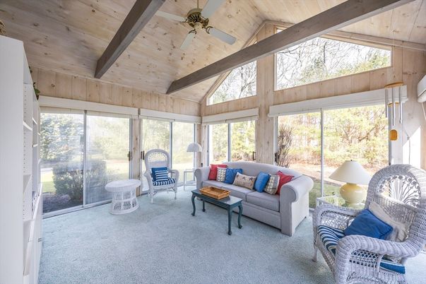 Interior, Living room, Sun Room, Wooden Beams, Wooden Ceilings
