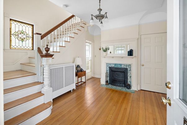 Fireplace, Interior, Pendant Lights, Wood Texture Flooring