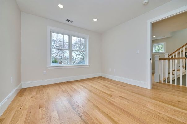 Empty room, Interior, Recessed Lighting, Wood Texture Flooring