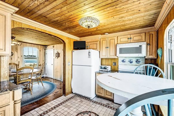 Dining room, Interior, Kitchen, Wooden Ceilings, Wood Texture Flooring, Wooden Walls