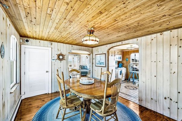 Dining room, Interior, Kitchen, Pendant Lights, Wooden Ceilings, Wood Texture Flooring, Wooden Walls