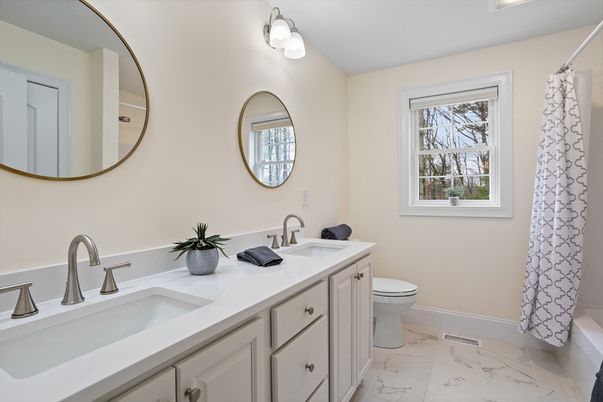 Bathroom, Dual Sink Vanities, Interior, Marble