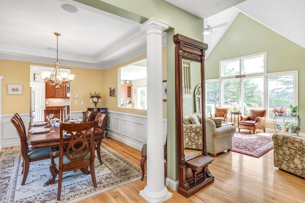 Chandelier, Dining room, Interior, Living room, Wood Texture Flooring