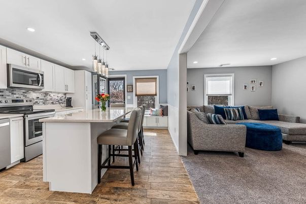 Interior, Kitchen, Living room, Pendant Lights, Recessed Lighting, Stainless Steel Appliances, Wood Texture Flooring