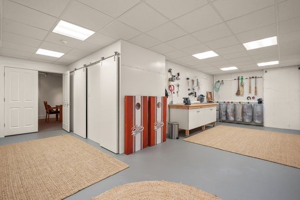 Interior, Recessed Lighting