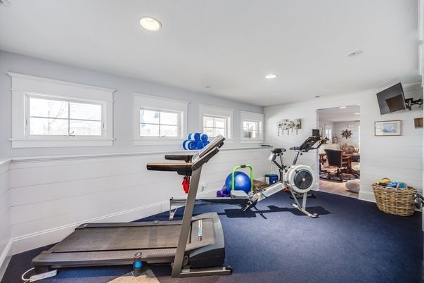 Fitness Equipment, Interior, Recessed Lighting