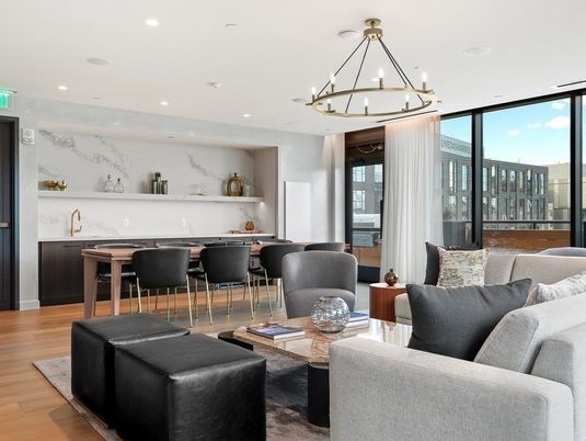 Chandelier, Dining room, Interior, Living room, Marble Walls, Pendant Lights, Recessed Lighting, Wood Texture Flooring