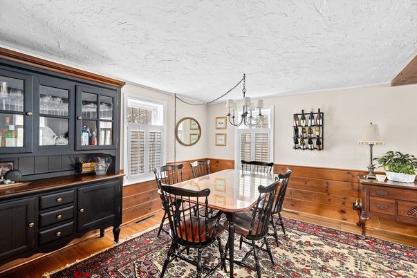 Chandelier, Dining room, Interior, Wood Texture Flooring